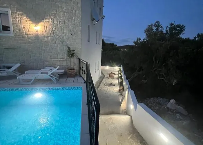 Regina Maris 아파트 *